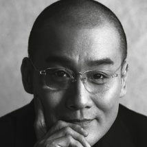 伊人久久亚洲综合天堂